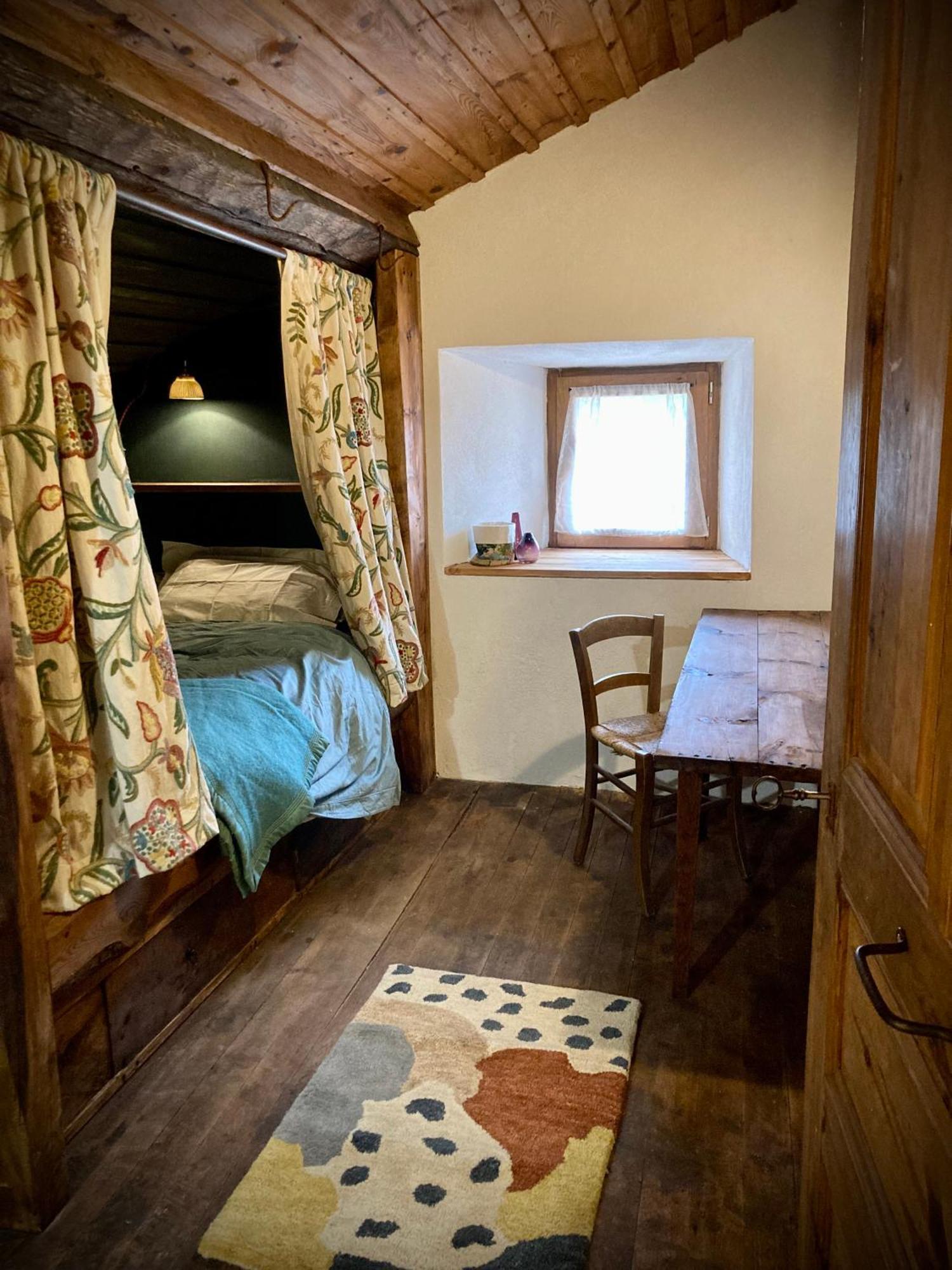 Chambres Et Tables D'Hotes - Les Ateliers De Pontajou - Pelerin Navette Gratuite A Saugues Venteuges Экстерьер фото